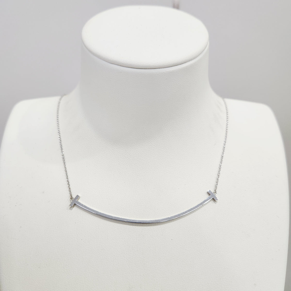 Tiffany & Co. - T Smile Large - 18K white gold - Silver - (Large)