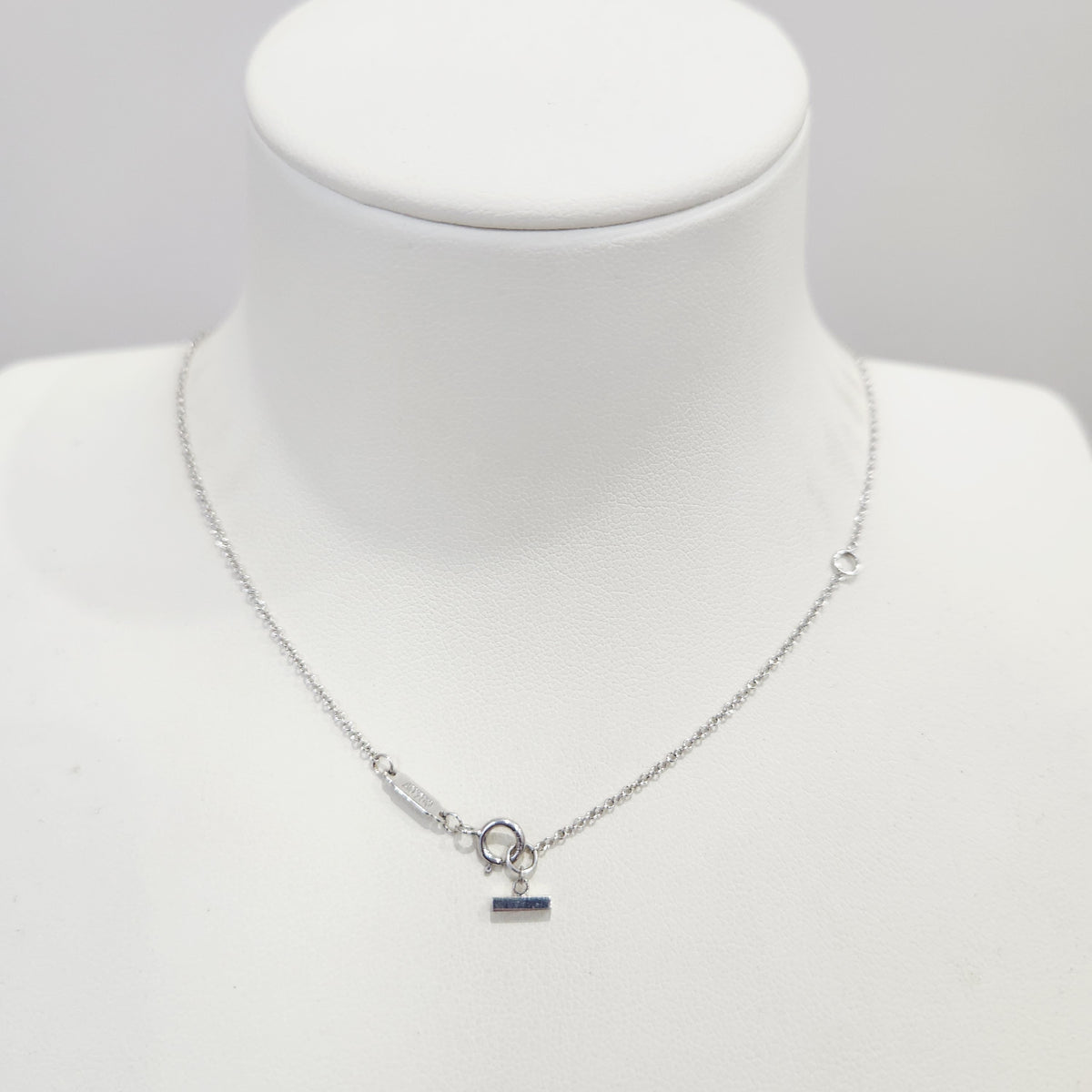 Tiffany & Co. - T Smile Large - 18K white gold - Silver - (Large)