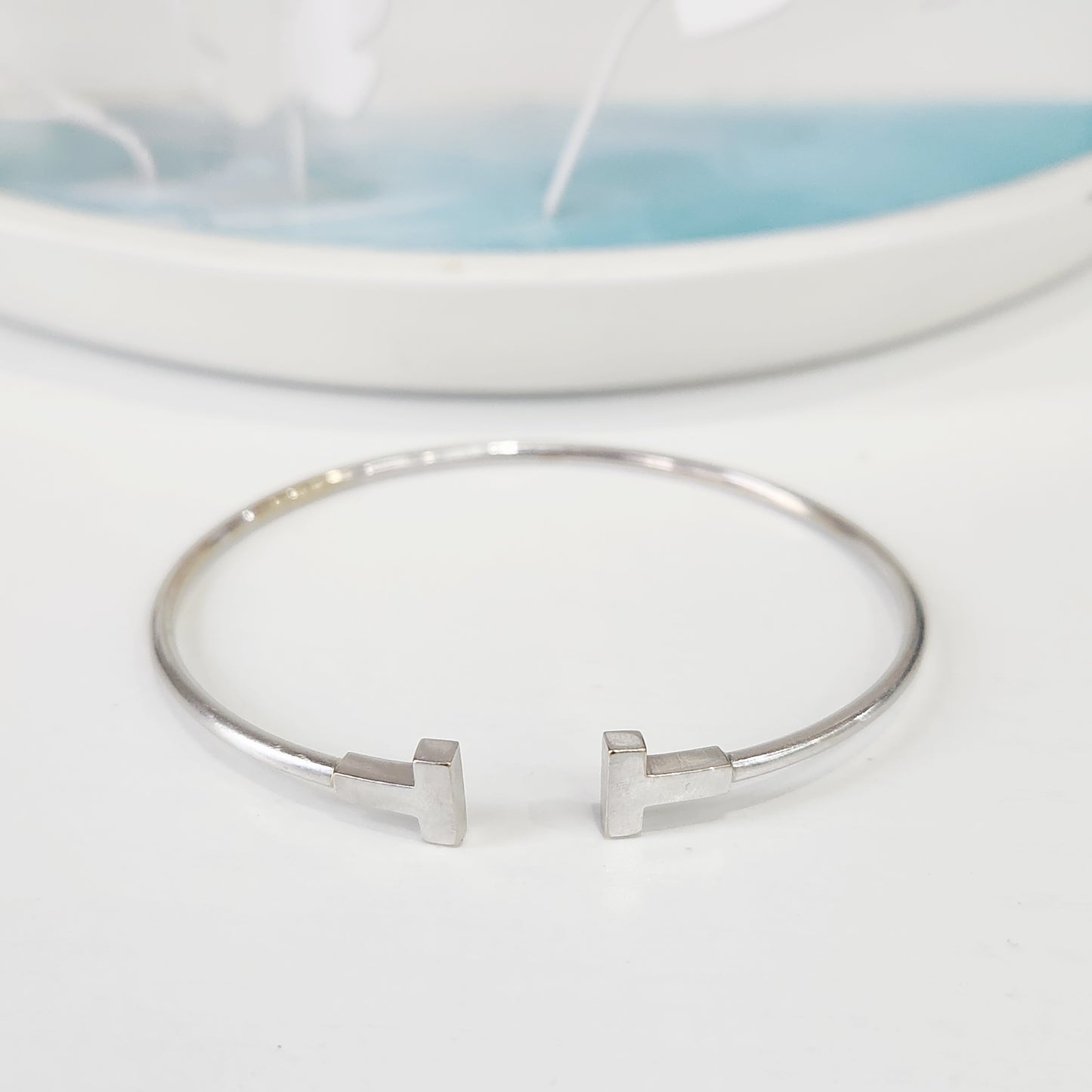 Tiffany & Co - T Wire Ring - White gold - Silver - (17 cm)