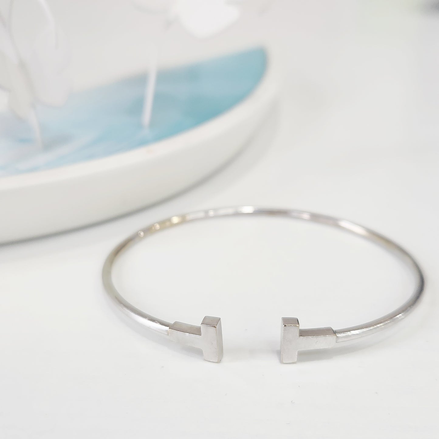 Tiffany & Co - T Wire Ring - White gold - Silver - (17 cm)