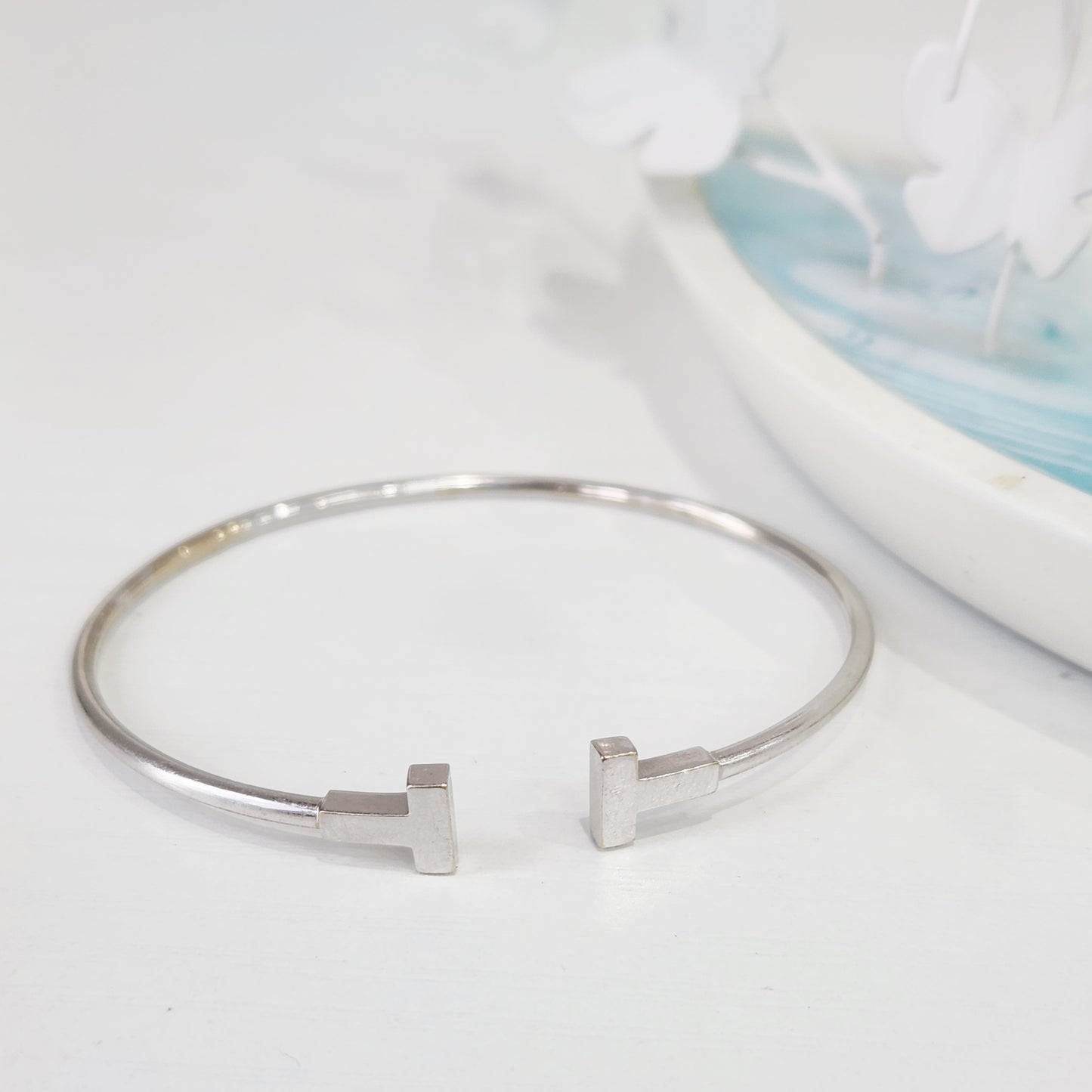 Tiffany & Co - T Wire Ring - White gold - Silver - (17 cm)