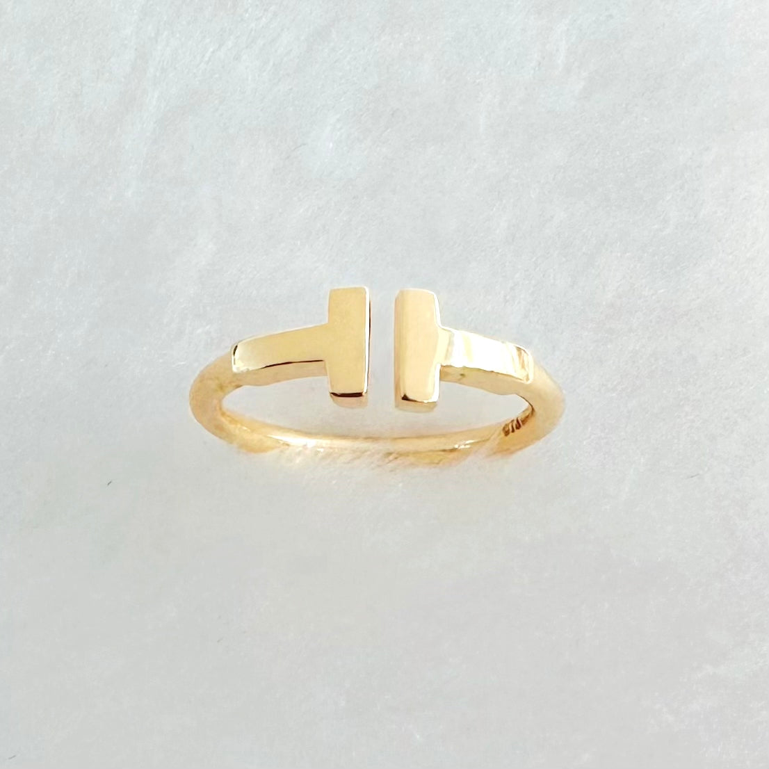 Tiffany & Co - T - Yellow gold - Gold - (50)