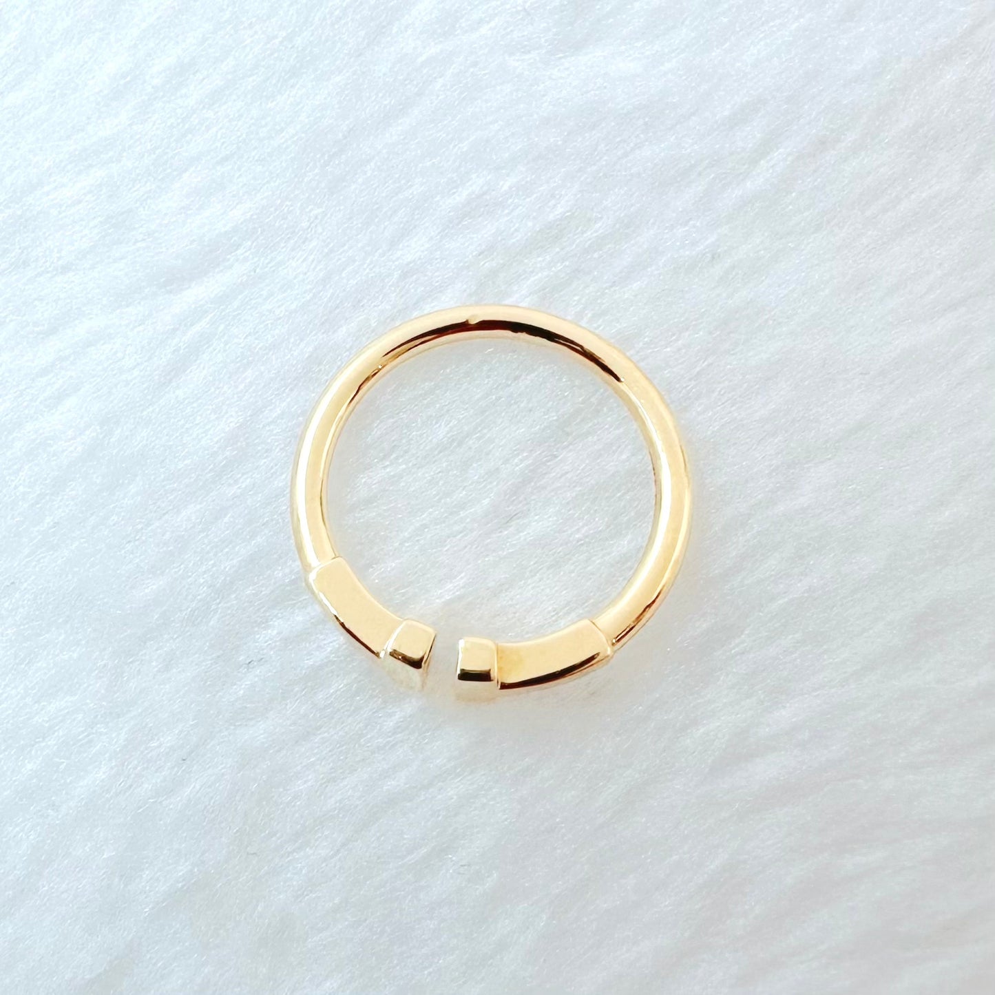 Tiffany & Co - T - Yellow gold - Gold - (50)