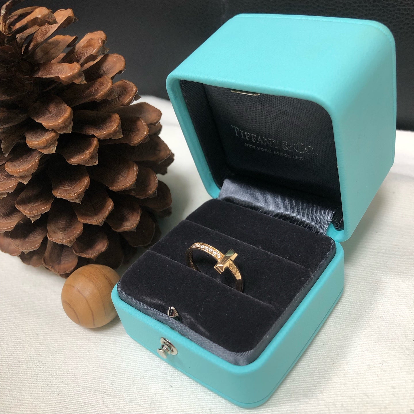 Tiffany & Co - T1 - Yellow gold - Gold - (52)