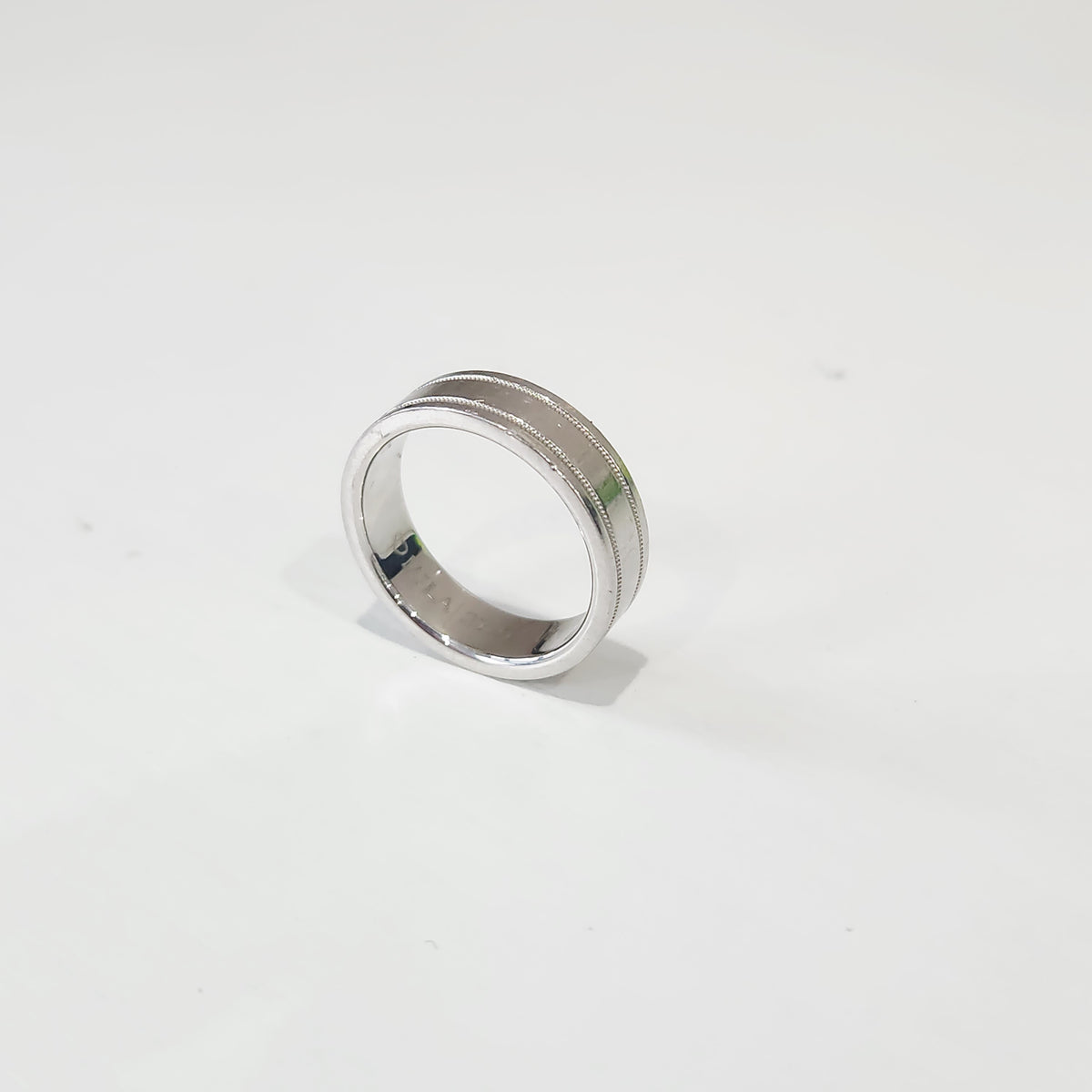 Tiffany & Co. - Tiffany Essential Band Double Row Beaded Edge - 950 platinum - Silver - (58)