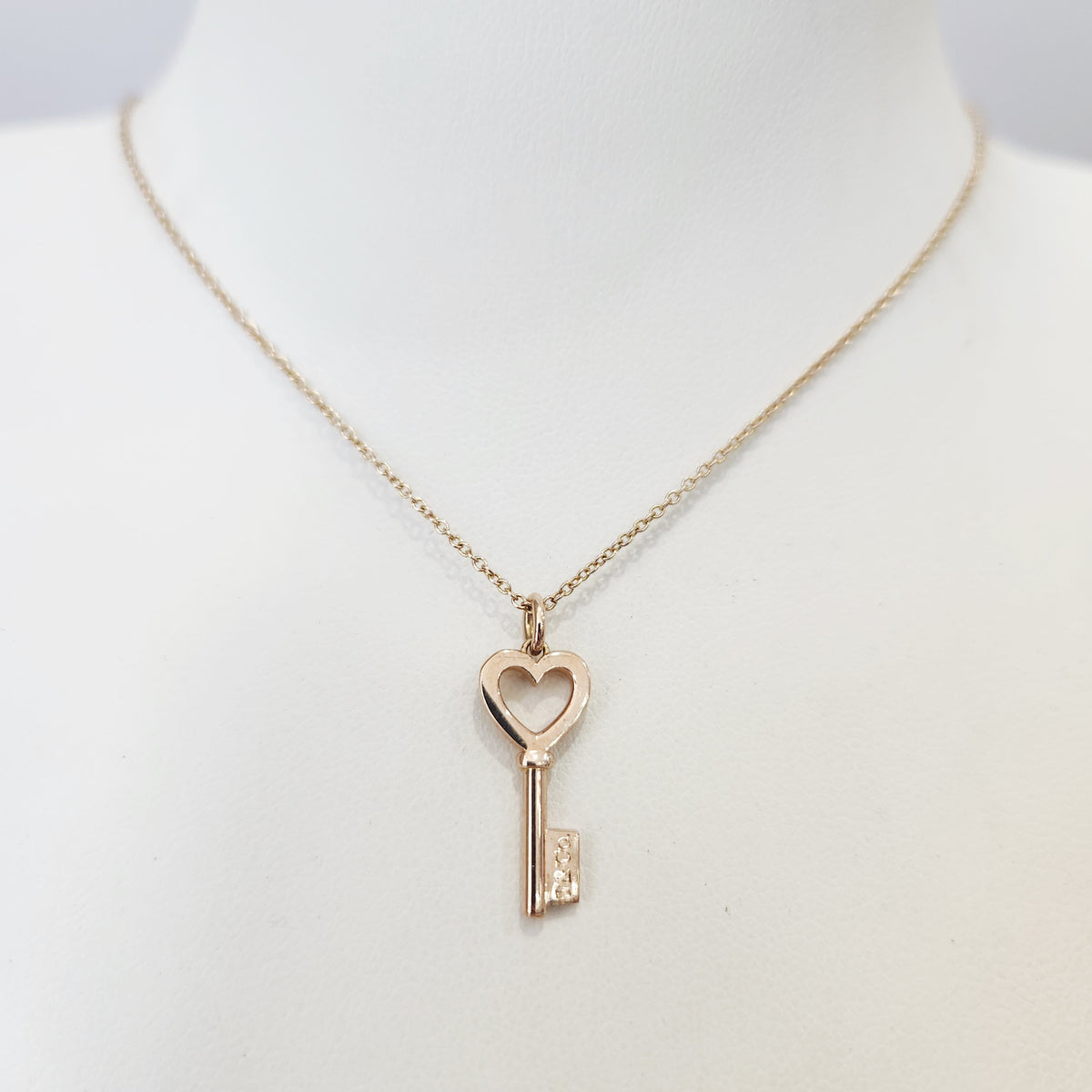 Tiffany & Co. - Tiffany Keys Heart Key Pendant Large - 18K rose gold - Pink