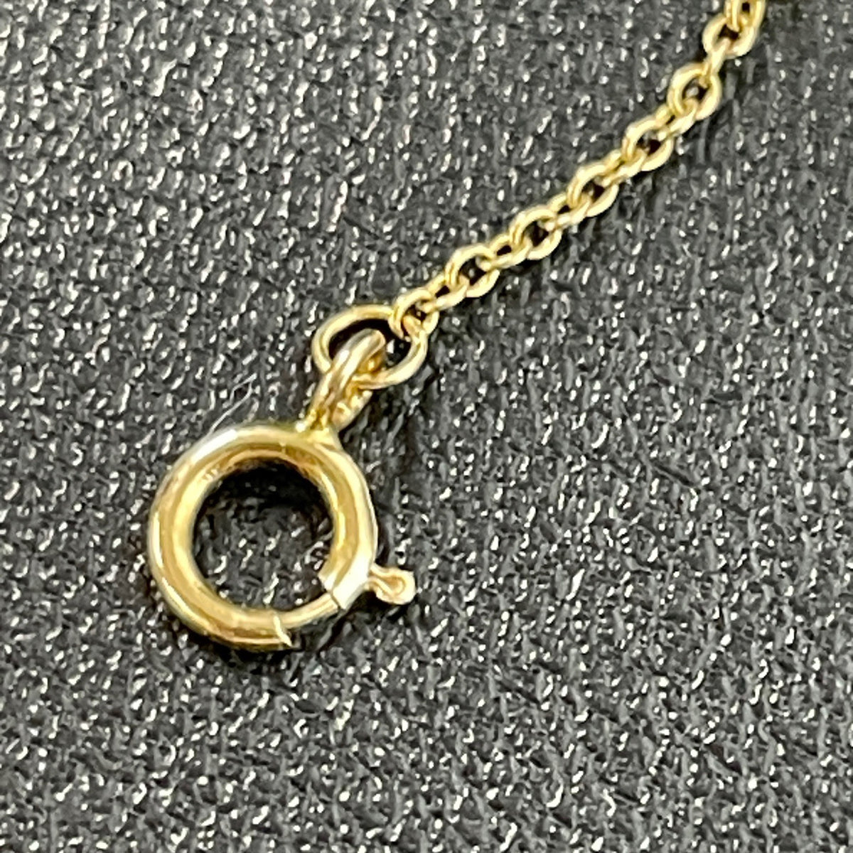 Tiffany & Co - Tiffany T Circle Pendant - Yellow gold - Gold