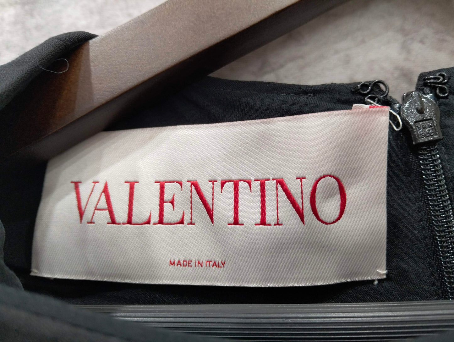Valentino Garavani - Other - Polyamide - Black - (36)