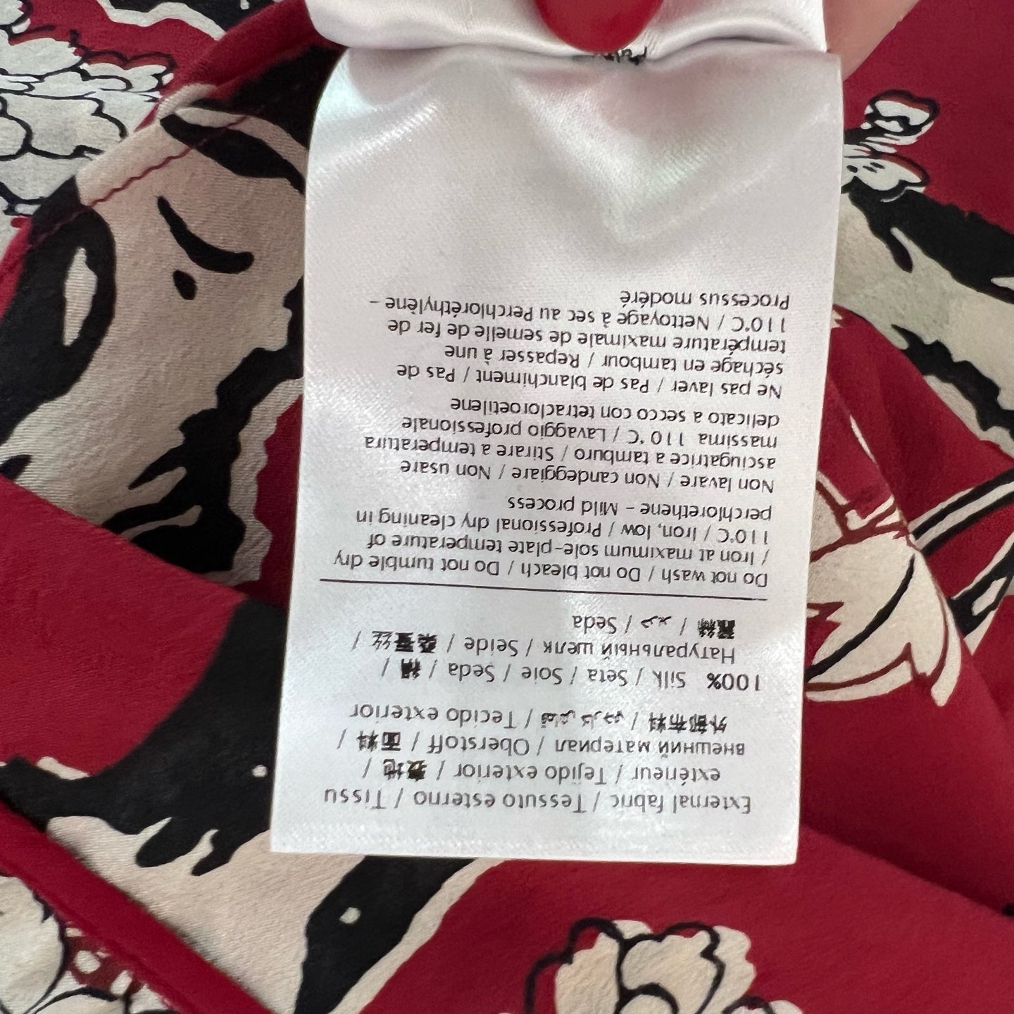 Valentino Garavani - Other - Silk - Red - (2)