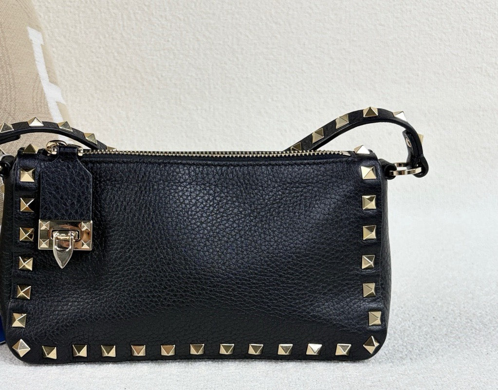 Valentino - Rockstud Shoulder Bag - Leather - Black - (mini)