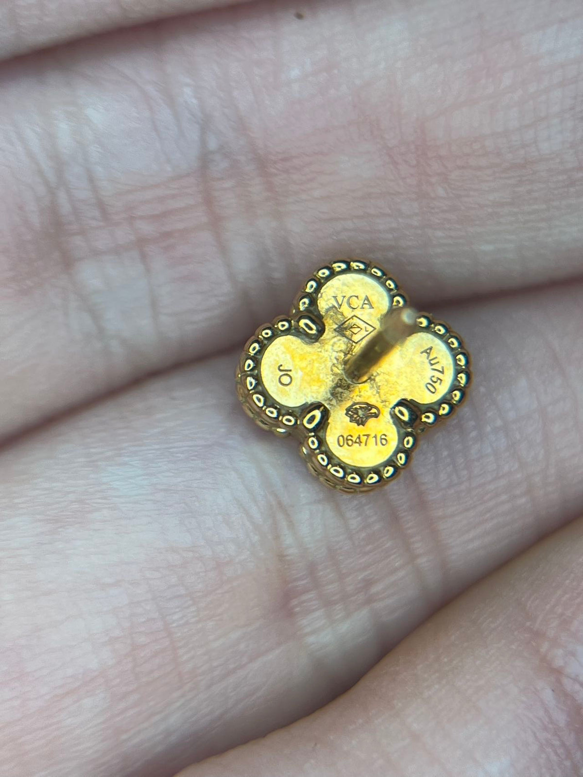 Van Cleef & Arpels - Alhambra - Yellow gold - Black