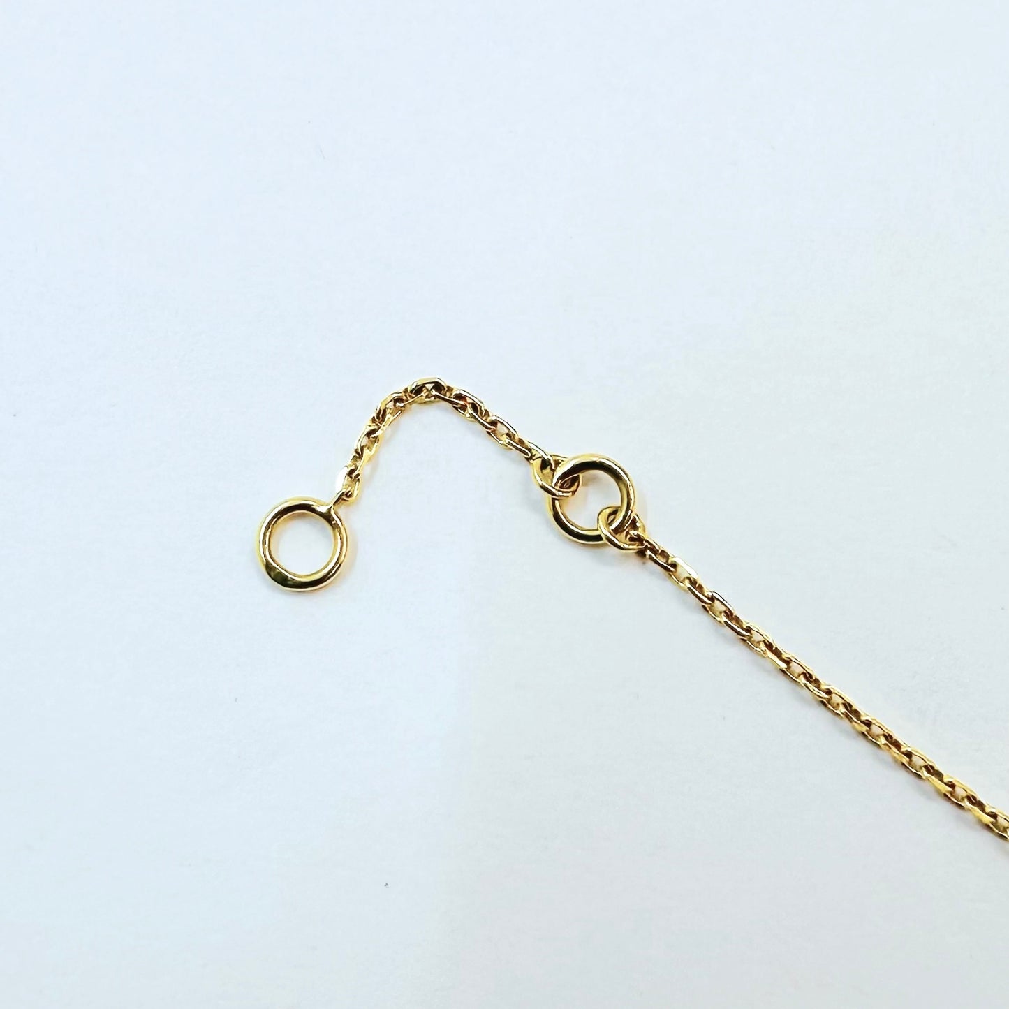 Van Cleef & Arpels - Alhambra - Yellow gold - White