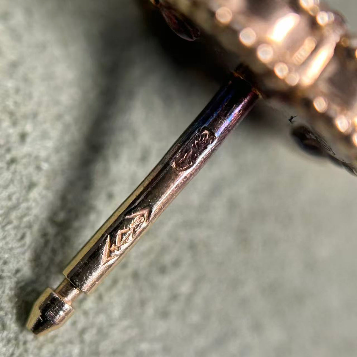 Van Cleef & Arpels - Magic Alhambra - Yellow gold - Black