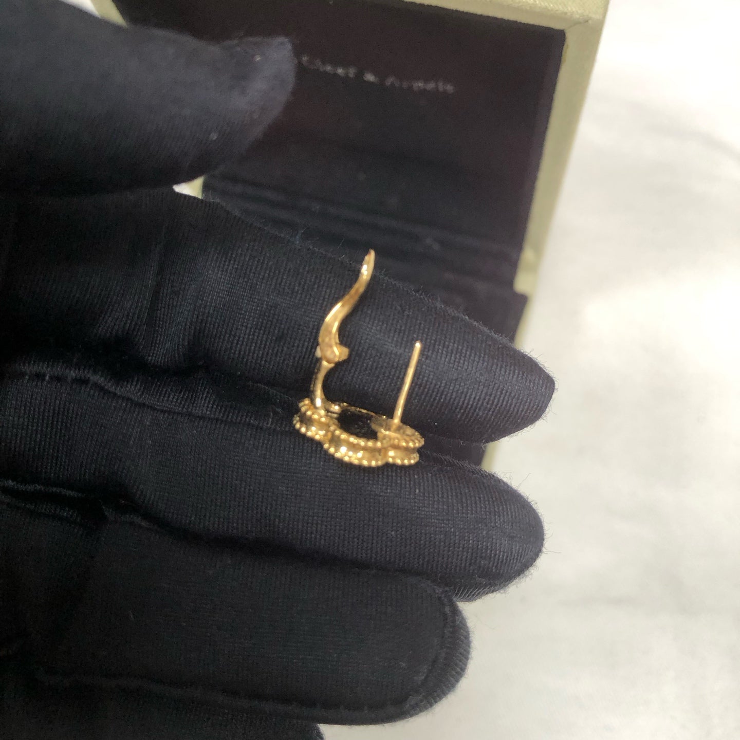 Van Cleef Arpels - Sweet Alhambra - Yellow gold - Black