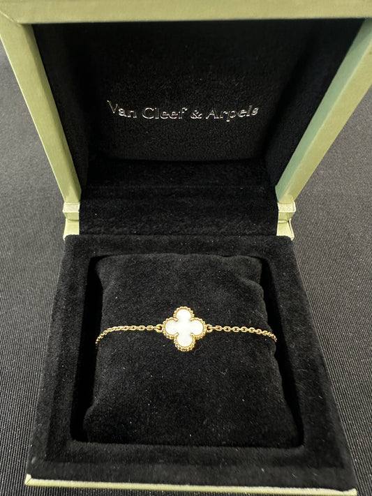 Van Cleef & Arpels - Sweet Alhambra - Yellow gold - White