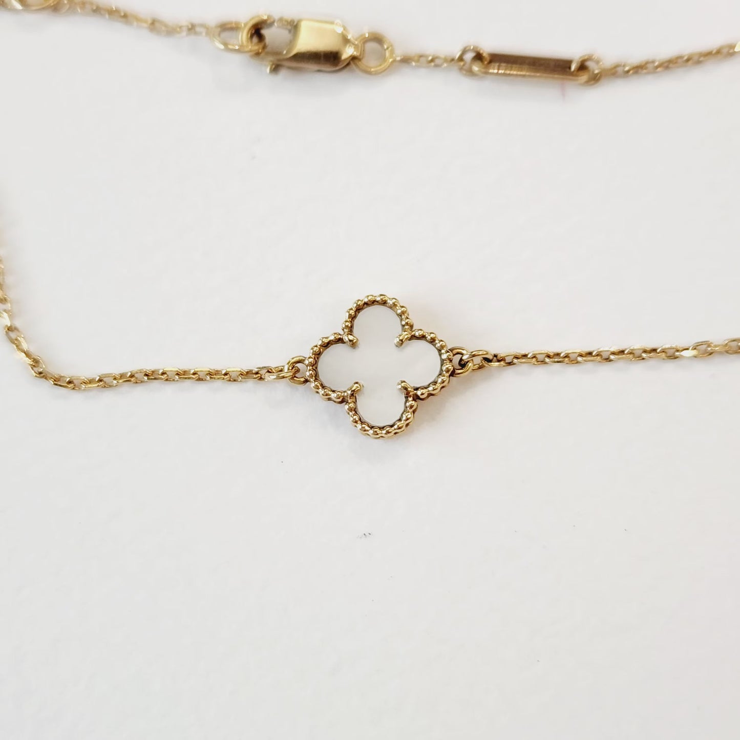 Van Cleef & Arpels - Sweet Alhambra - Yellow gold - White