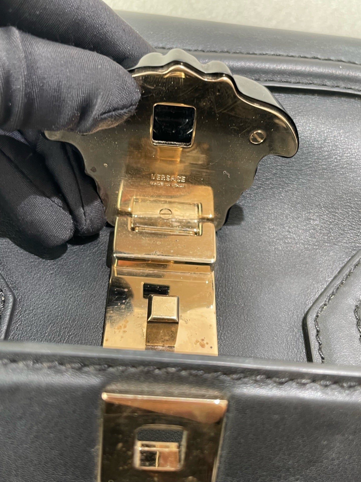 Versace - Medusa Satchel Bag - Leather - Black - (Medium)