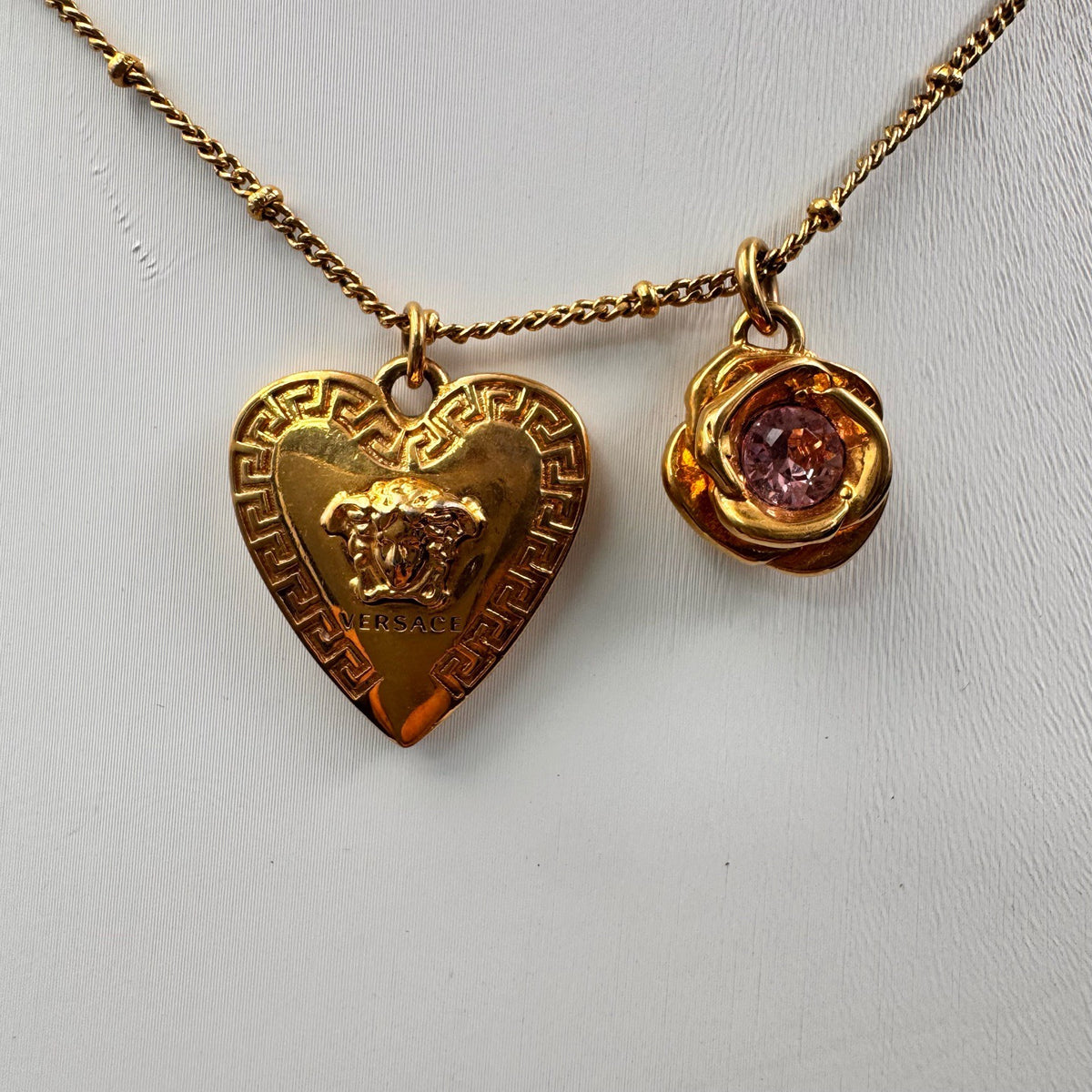 Versace - Other - Gold-tone metal with pink crystal embellishment - Gold