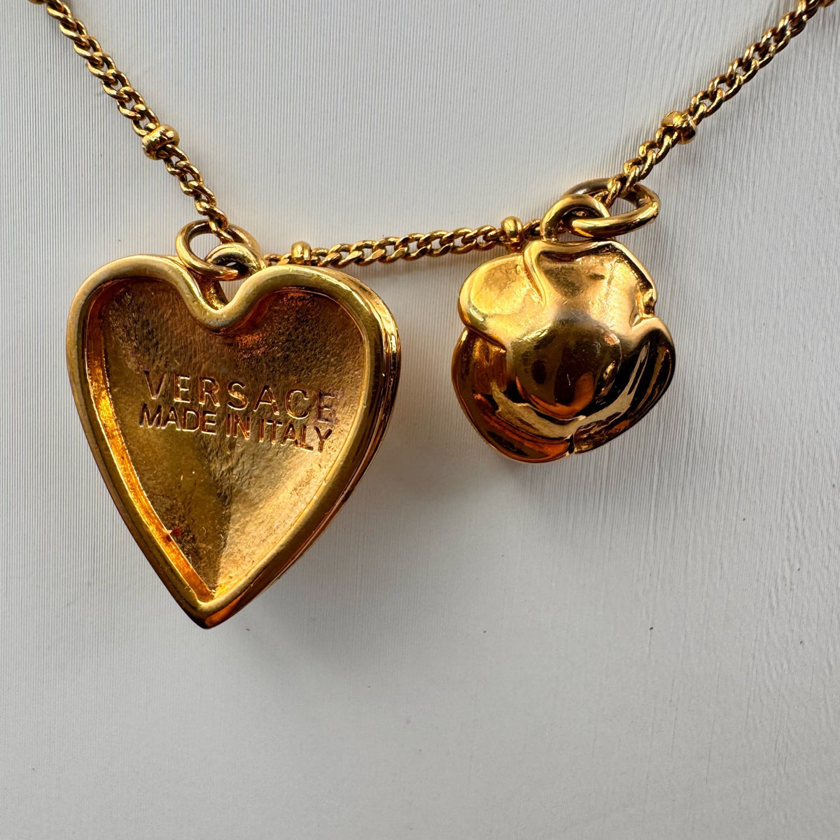 Versace - Other - Gold-tone metal with pink crystal embellishment - Gold