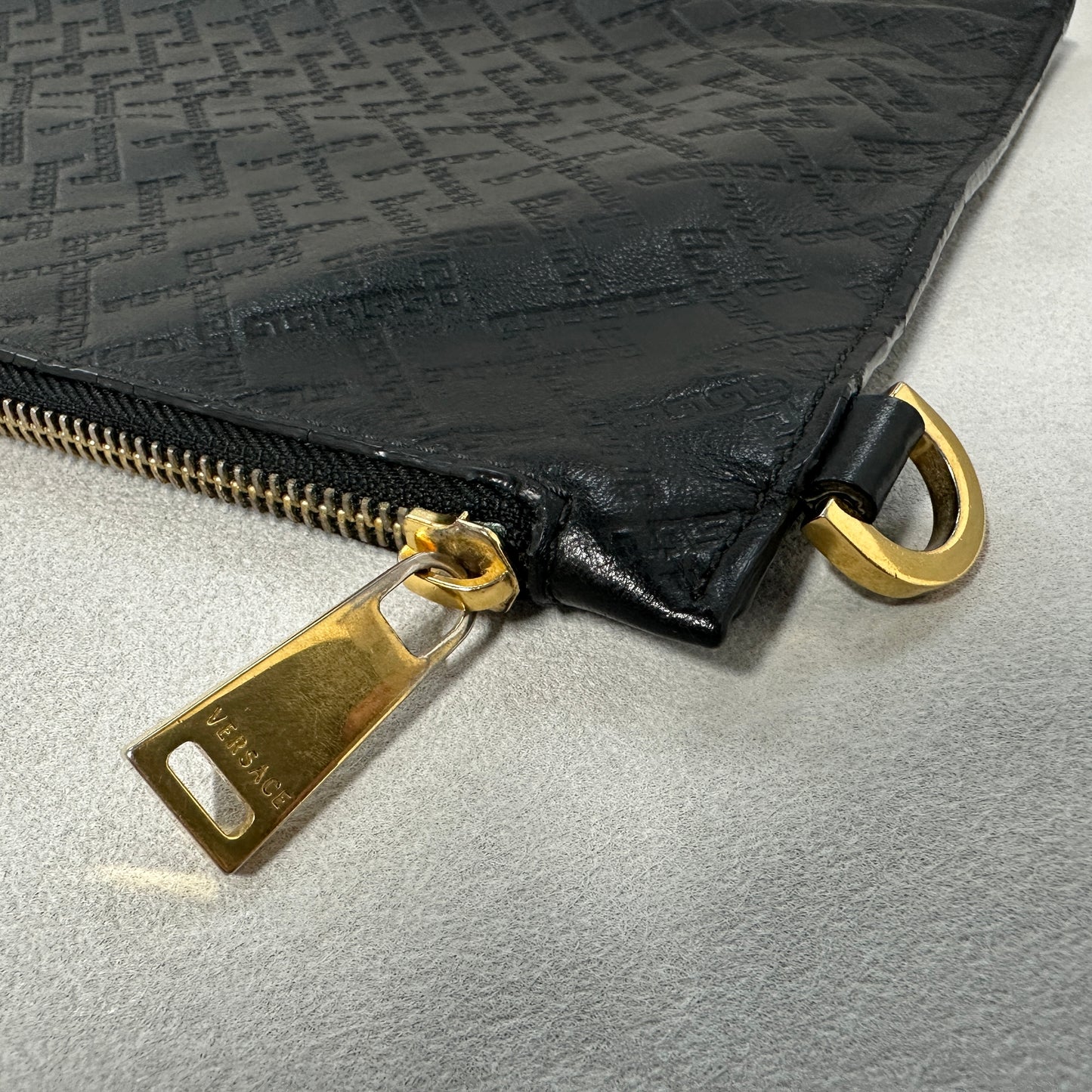 Versace - Other - Leather - Black - (medium)